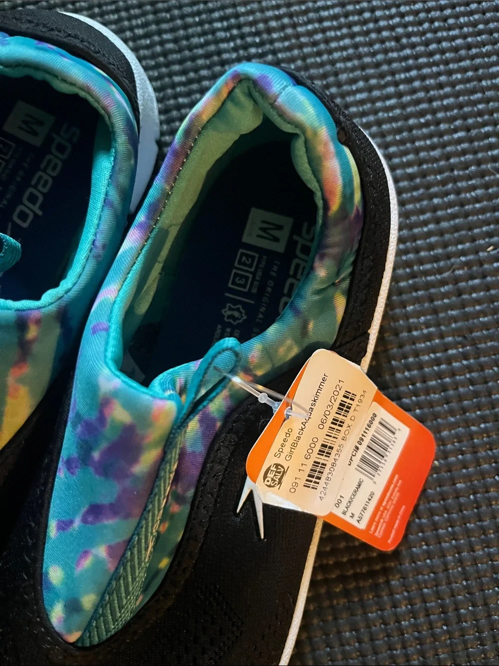 Speedo aqua skimmer water/beach shoes size Medium 2/3 NWT